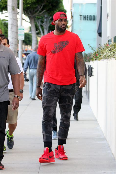 lebron james outfit